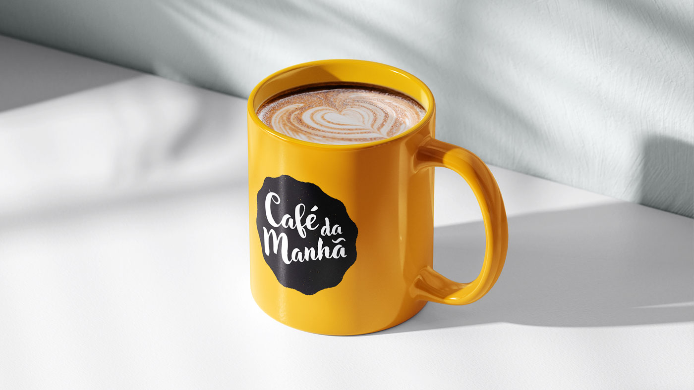 Café Da Manhã branded mug
